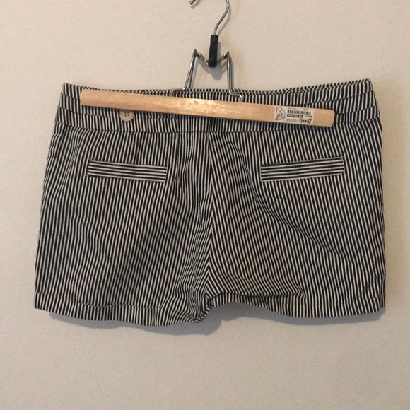 Shorts - Picture 2 of 2